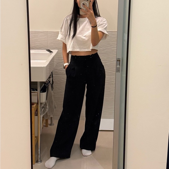 Aritzia effortless pants - Picture 2 of 2